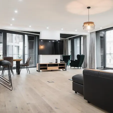 Inqse Marina Lägenhetshotell 4*