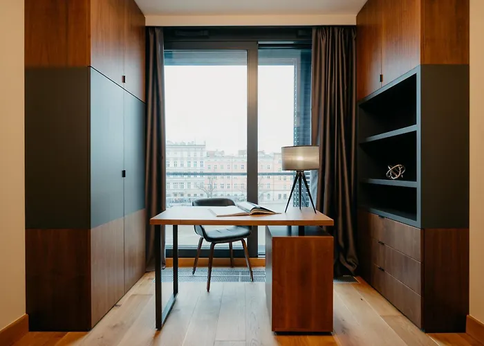 アパートホテル Inqse Marina