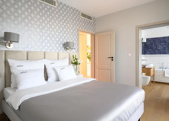 アパートホテル Inqse Marina 4*